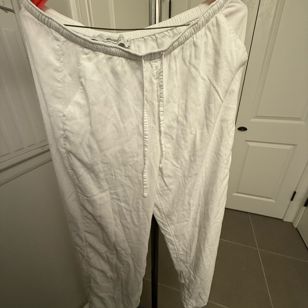 hollister wide leg low rise (adjustable rise) linen pants with drawstrings